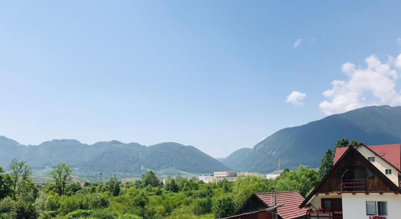 Piatra Craiului Residence Zărneşti المظهر الخارجي الصورة